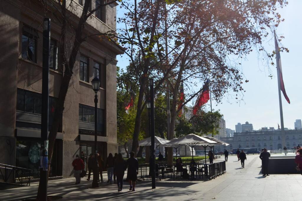 Depto moderno para 3p Al frente de La Moneda, Centro Stgo
