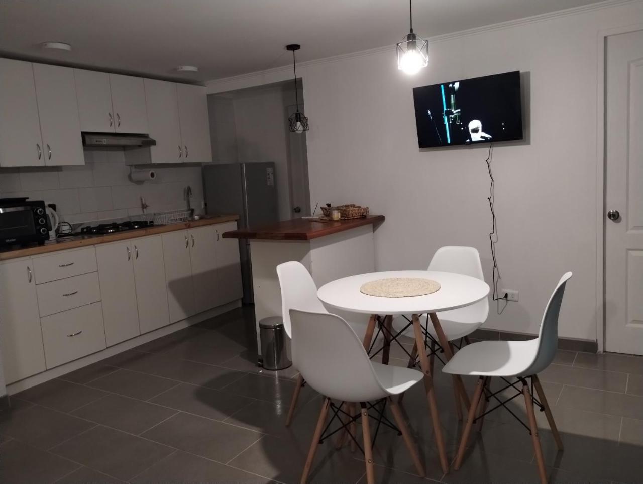 Casa Puerto Varas. Dos dormitorios un ba�o. Living comedor. Cocina americana