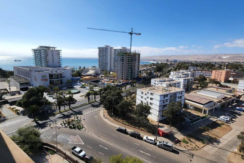 Amplio Departamento Central Piso 11 Frente Casino Luckia