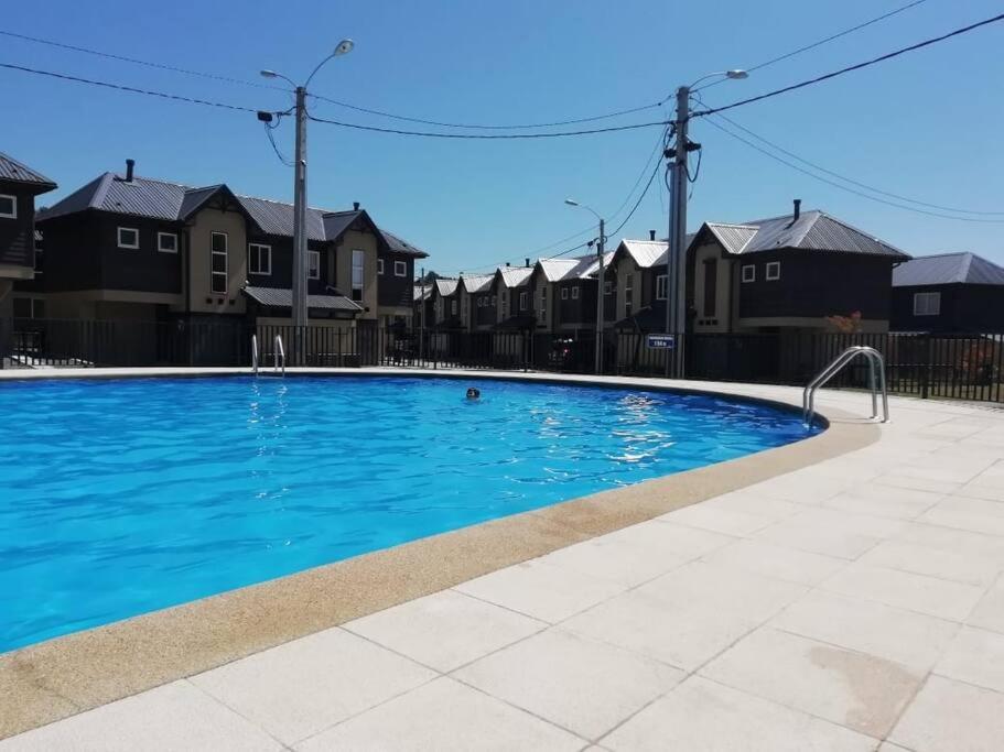 Excelente Casa en Puc�n