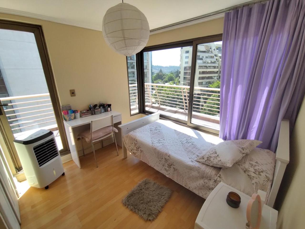 Habitaci�n Acogedora en Vitacura