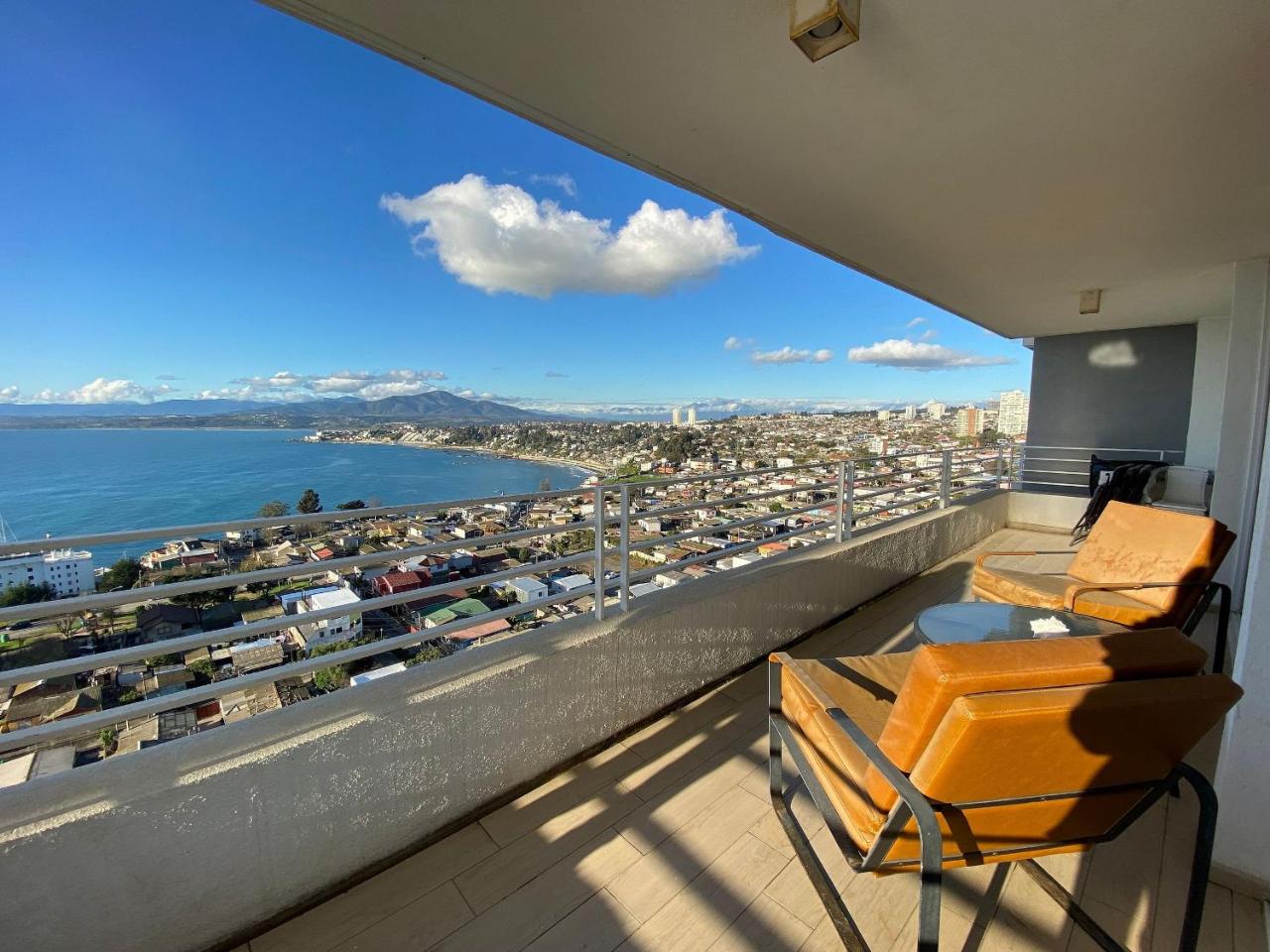 Estupendo depto Familiar y vista al mar