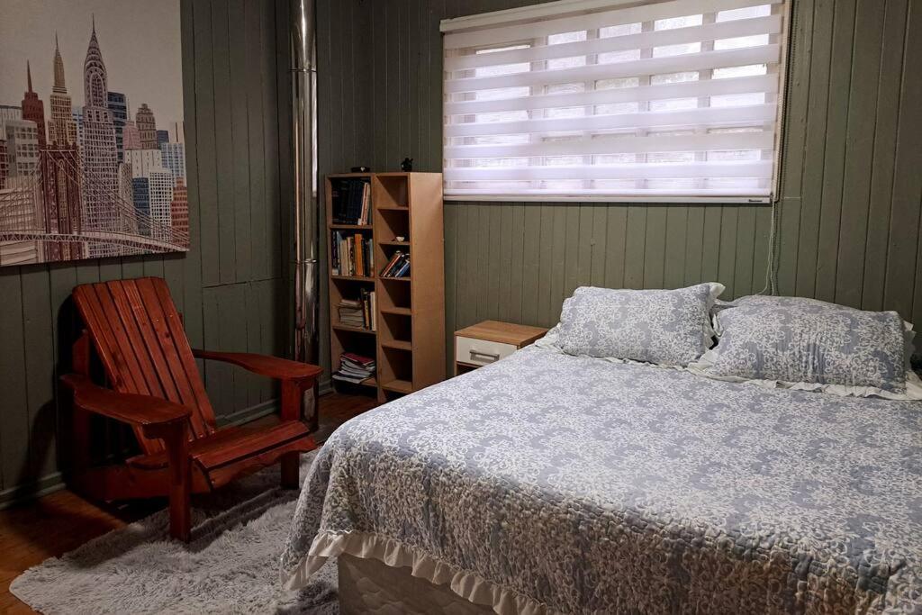 Casa completa para 6 personas centro Puerto Montt, 700 metros estatua enamorados