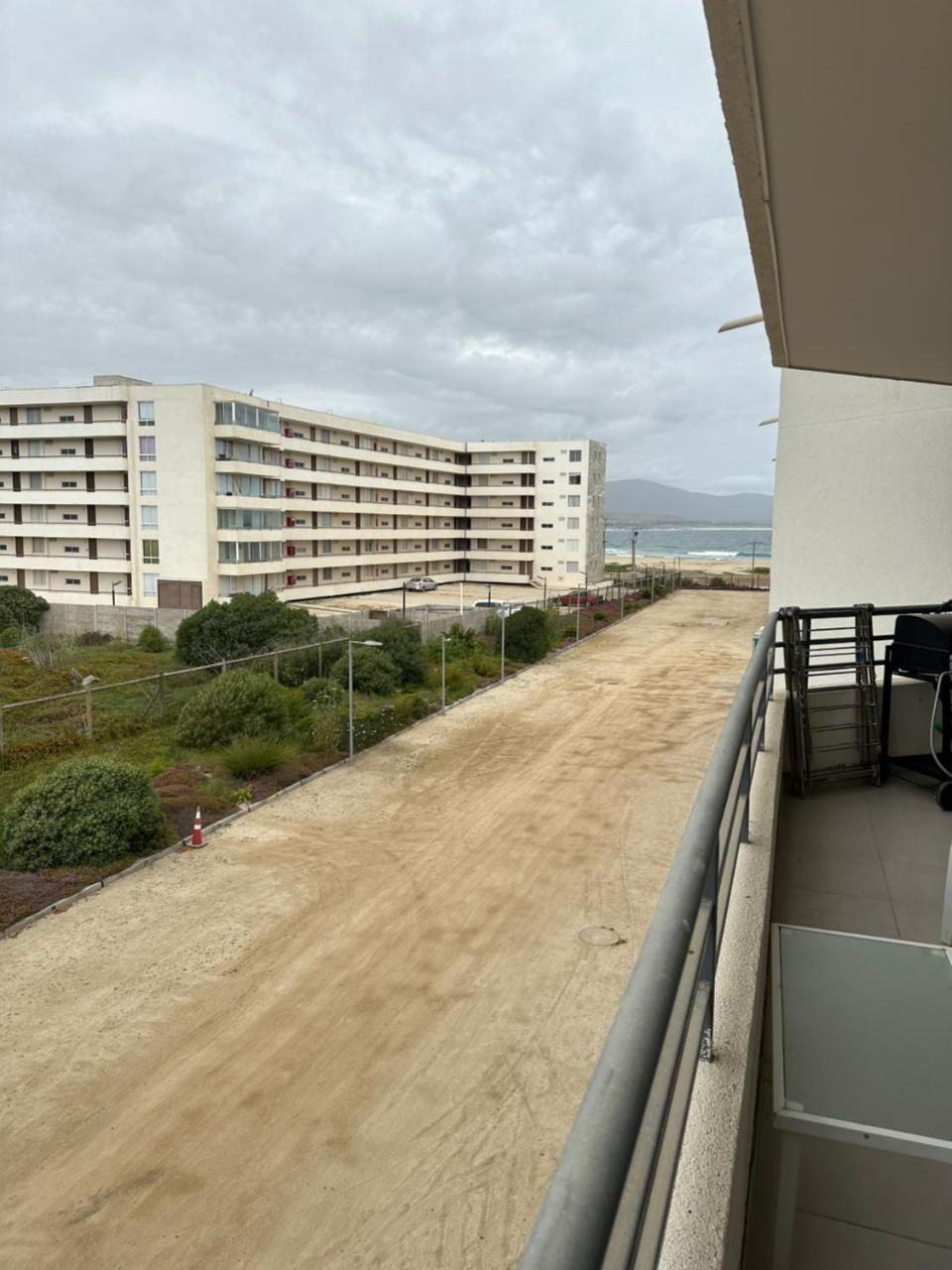 Full equipado frente al mar 4307