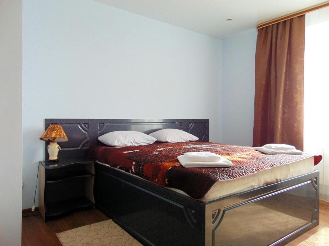 Hotel Mirazh - Housity