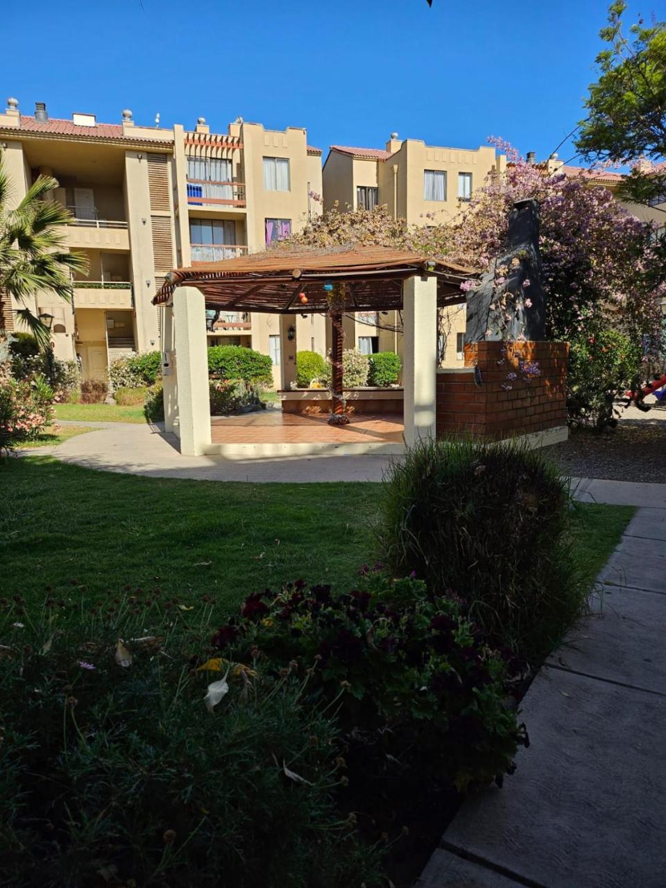 Condominio Florencia 524