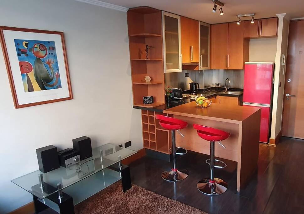 Providencia a pasos del metro Pedro de Valdivia