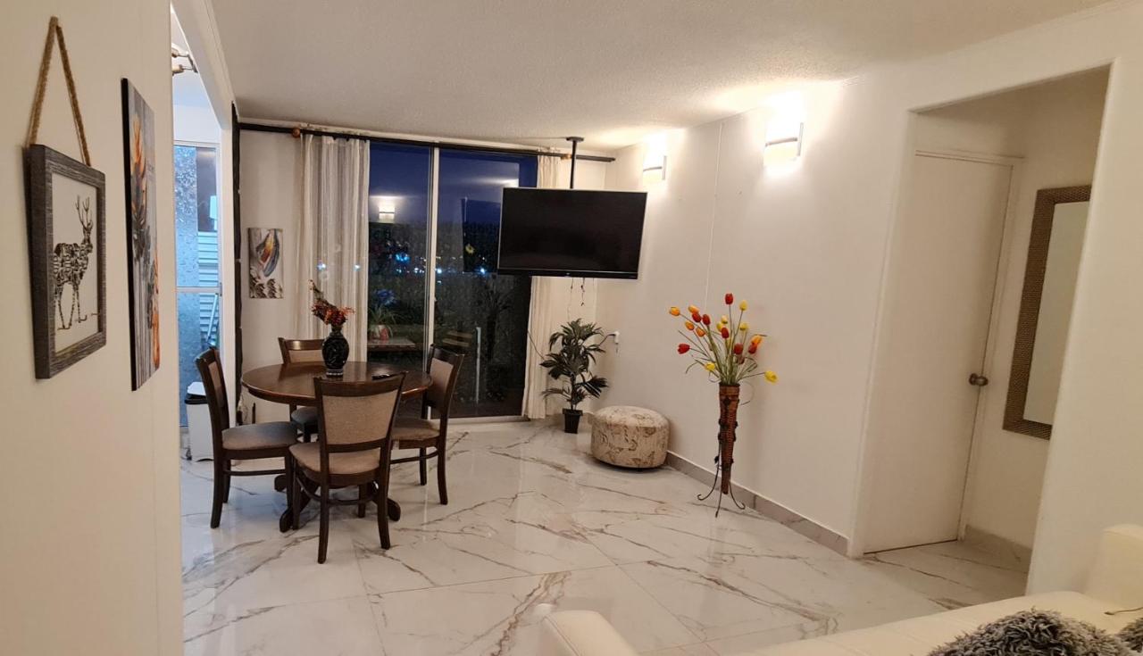 Departamento la serena estacionamiento. Apasos de la playa