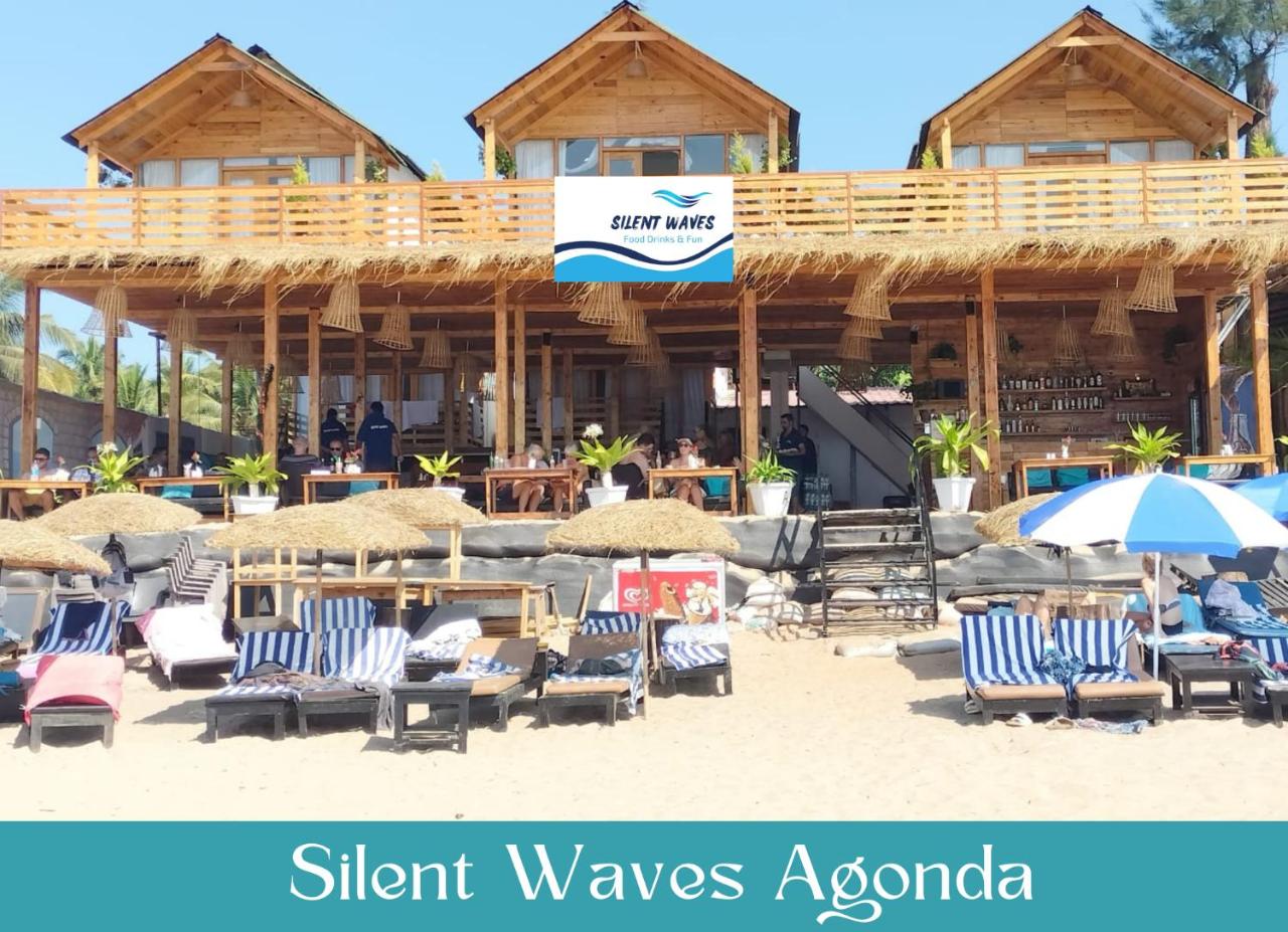 Image: Silent Waves