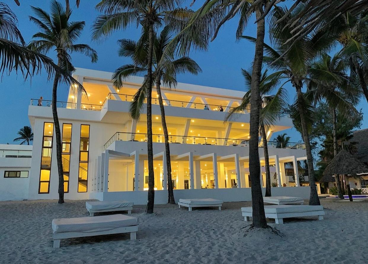 Image: Barracuda Inn Resort