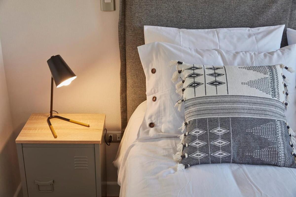 Apartamento C�ntrico en Santiago 2D2B Servicio HOM