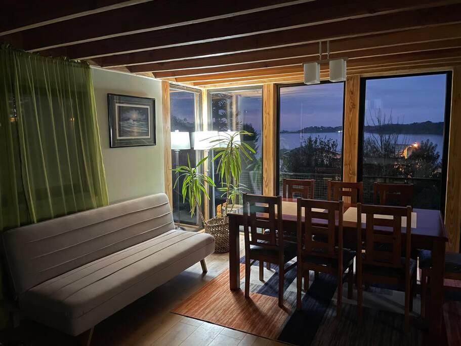 Espectacular casa Playa Hermosa, lagos y volcanes