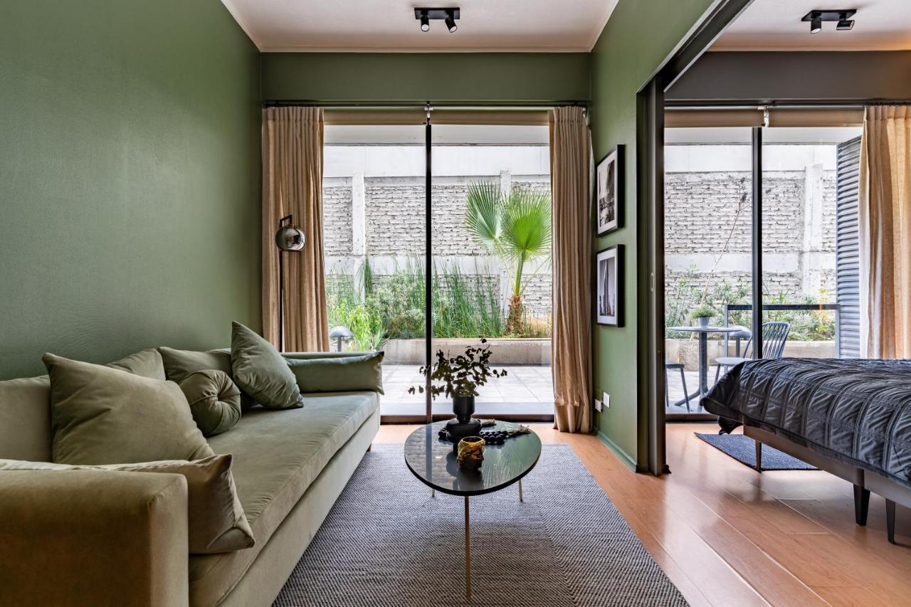 Dpto Reci�n Remodelado y con Patio (Lastarria)