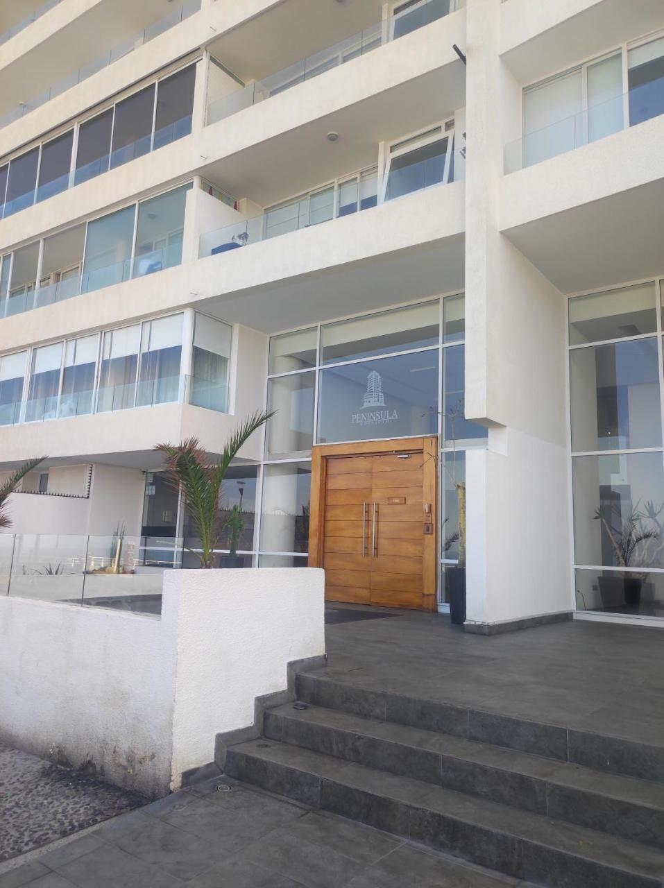 Pen�nsula 808