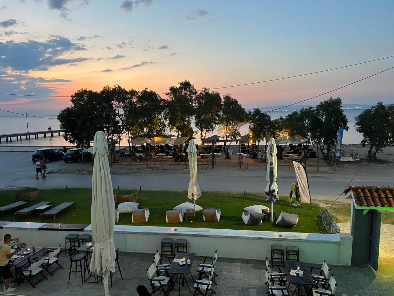Image: Ammos Hotel