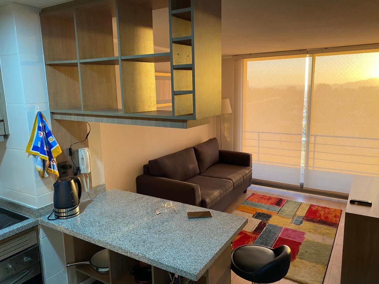 Amoblados MyK Metro Irarrazabal