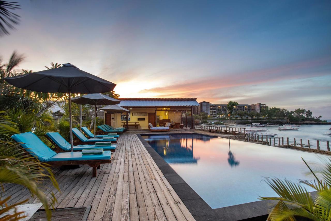 Image: D'Muncuk Huts Lembongan