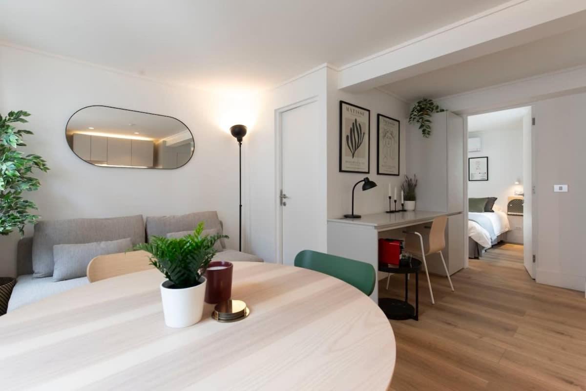 Comodo y Moderno Depto 2D1B en Santiago HOM