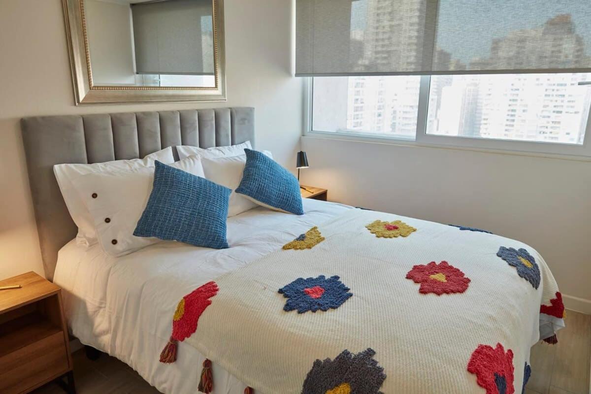 Amplio y Comodo Depto 2D2B En Santiago Centro