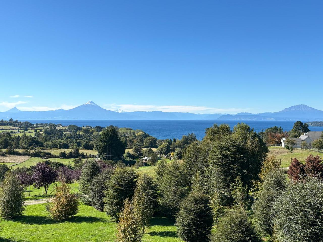 B&B Frutillar Lake & Volcano view