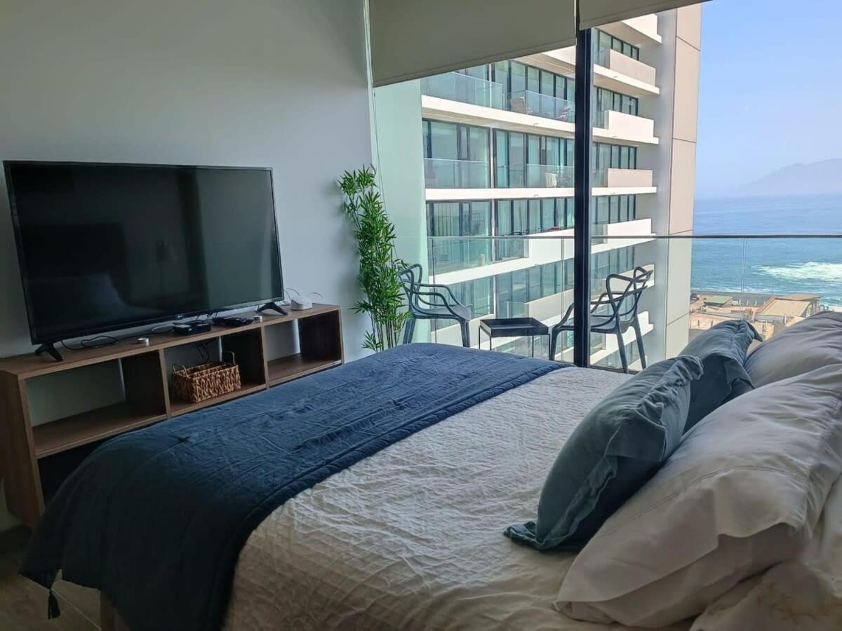 Hermoso Estudio, Estacionamiento ServicioHOM PNB 2017