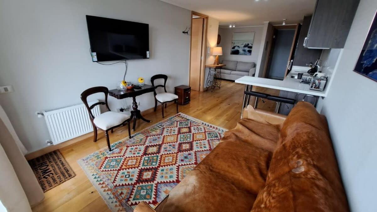 Acogedor y comodo depto 1D1B en Pto Varas con estacionamiento Servicio HOM AP215