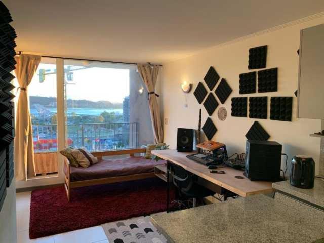 Departamento 1 ambiente amoblado hermosa vista Chacabuco esquina salas