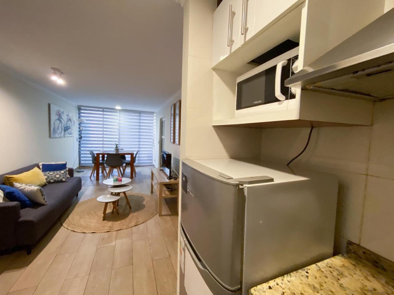 Depto para 4 l Parque Arauco l Wifi l Parking l Lavadora-Secadora Propia