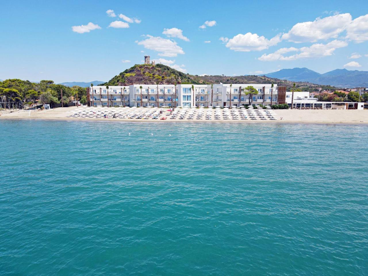 Image: Eleamare Resort