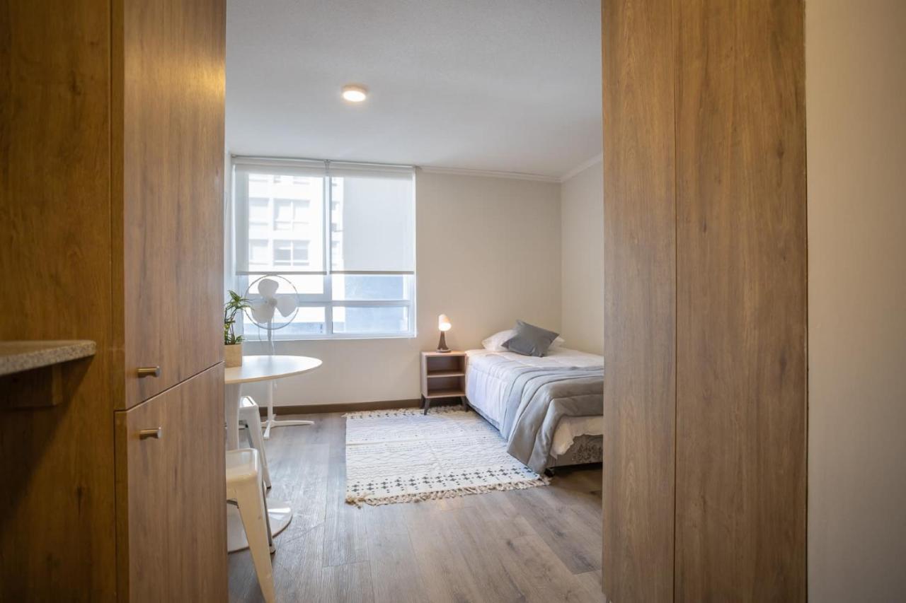 Explora la ciudad desde este elegante apartamento