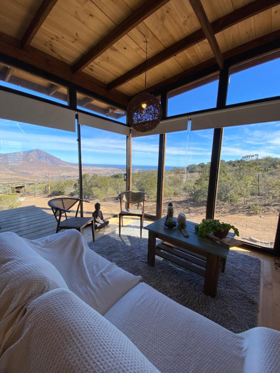 Caba�a con vista a la bah�a de Pichidangui