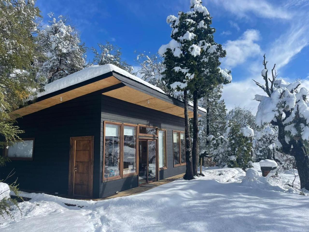 Hermosa casa en medio del bosque