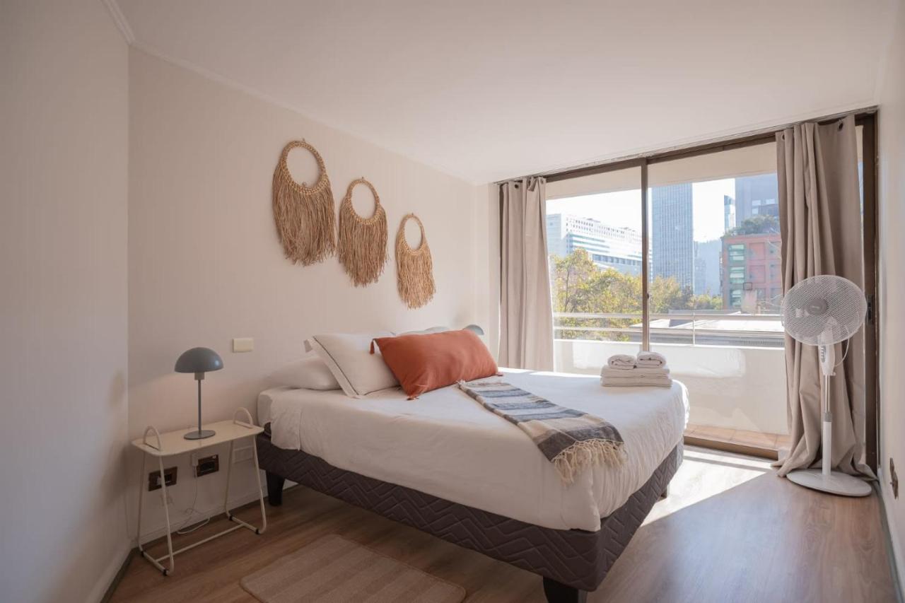 Descansa con elegancia cerca del Costanera Center