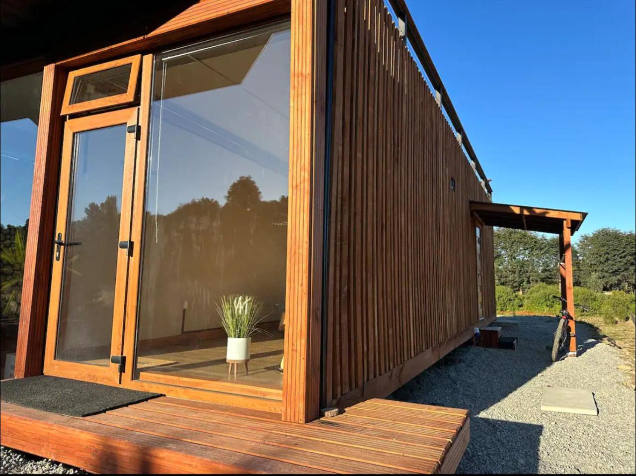 Mini caba�ita container