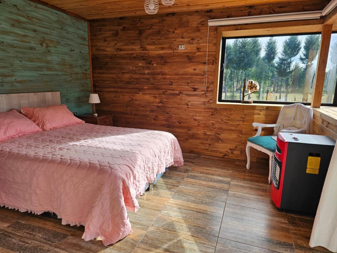 Caba�as con tinajas la loma