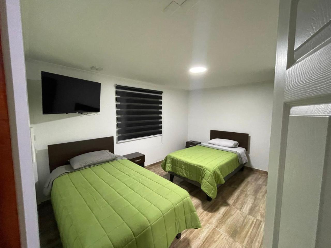 Hostal The Marys House