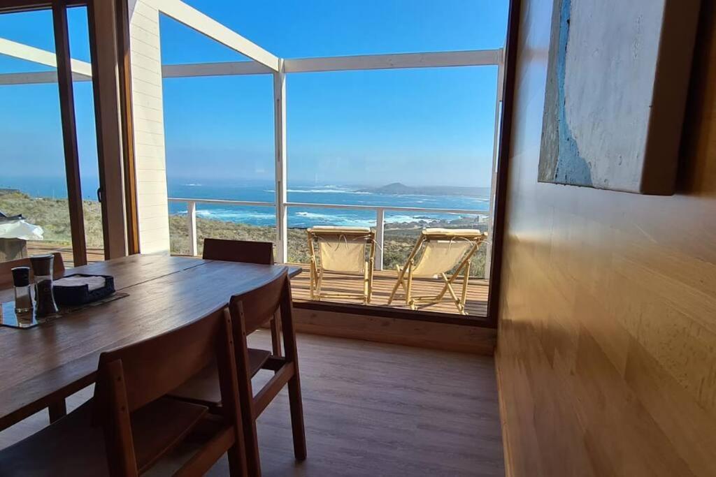 Maravillosa casa con vista panor�mica en exclusivo condominio Ocho Quebradas