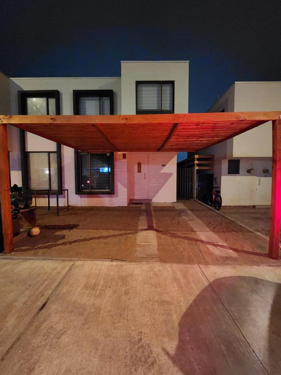 Casa Nueva Costa Laguna Amoblada