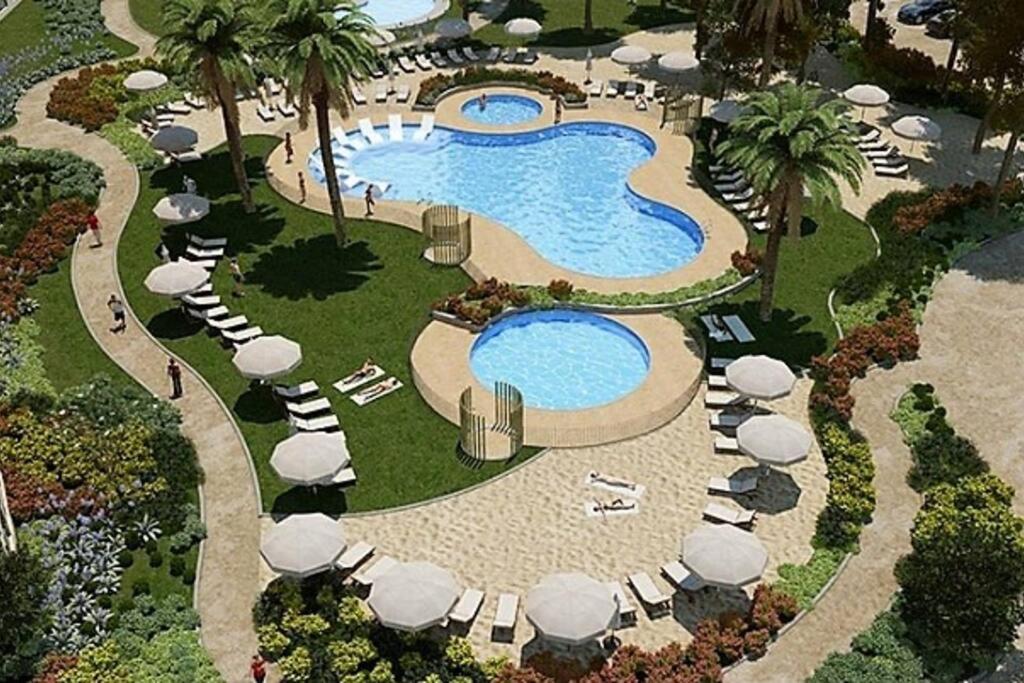 Rel�jate y Recarga energ�as en Algarrobo Norte