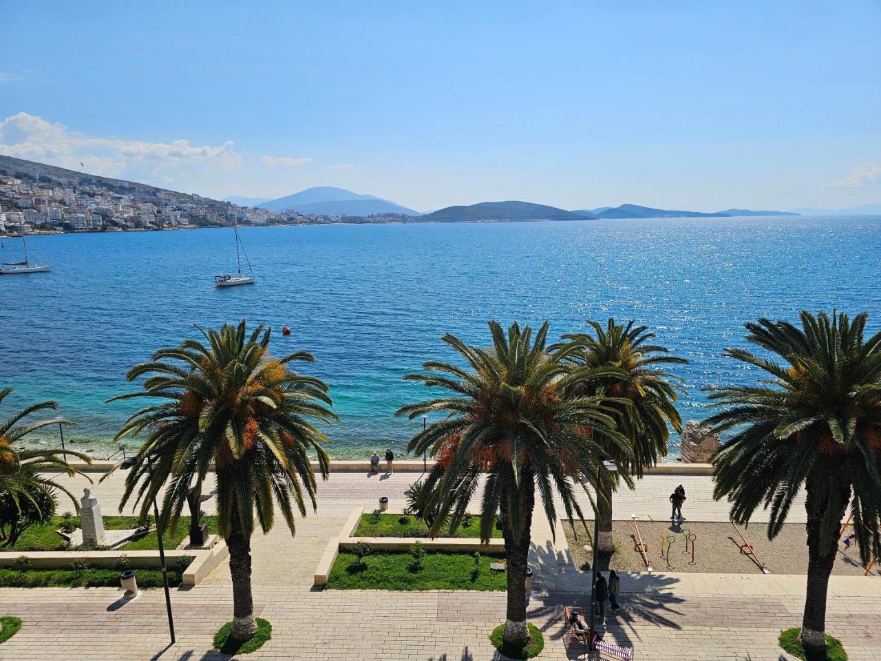 Image: Hotel Pini