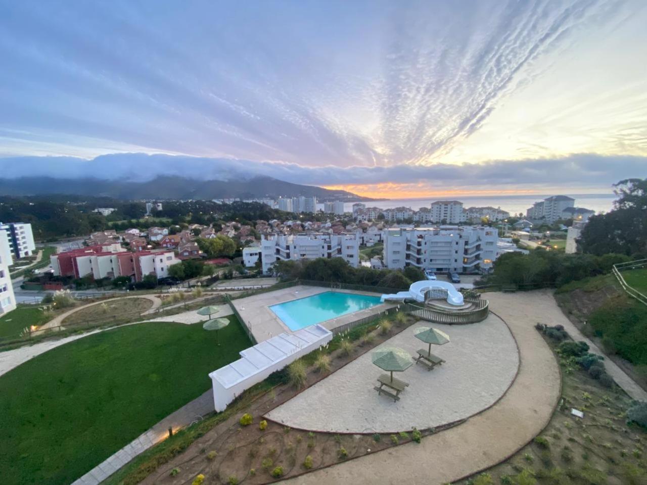 Depto en Papudo full equipado y con gran vista en Punta Puyai