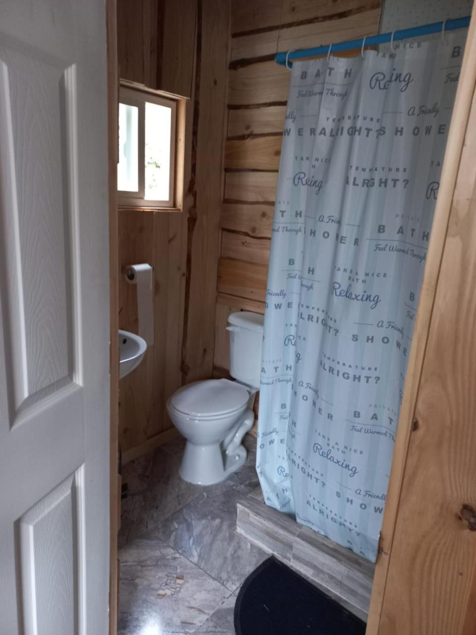 Caba�as entre lumas y canelos