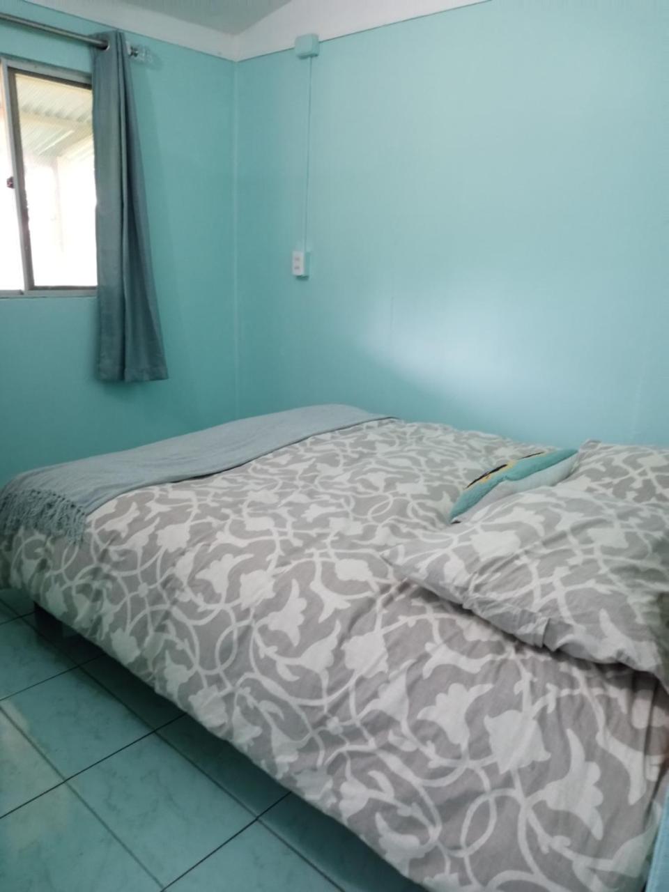 Rapa Nui beach vibe caba�a with Starlink wifi