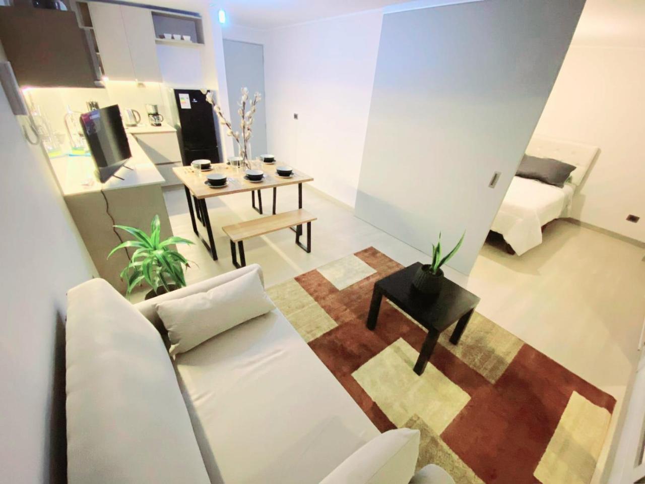 Hermoso y moderno departamento, nuevo, central, cercano a los mejores atractivos de vi�a del mar, con vista espectacular, equipado hasta para 6 personas