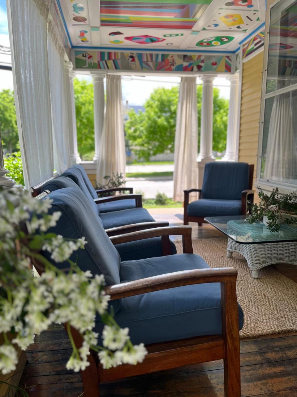 Image: Munroe Inn Boutique Hotel