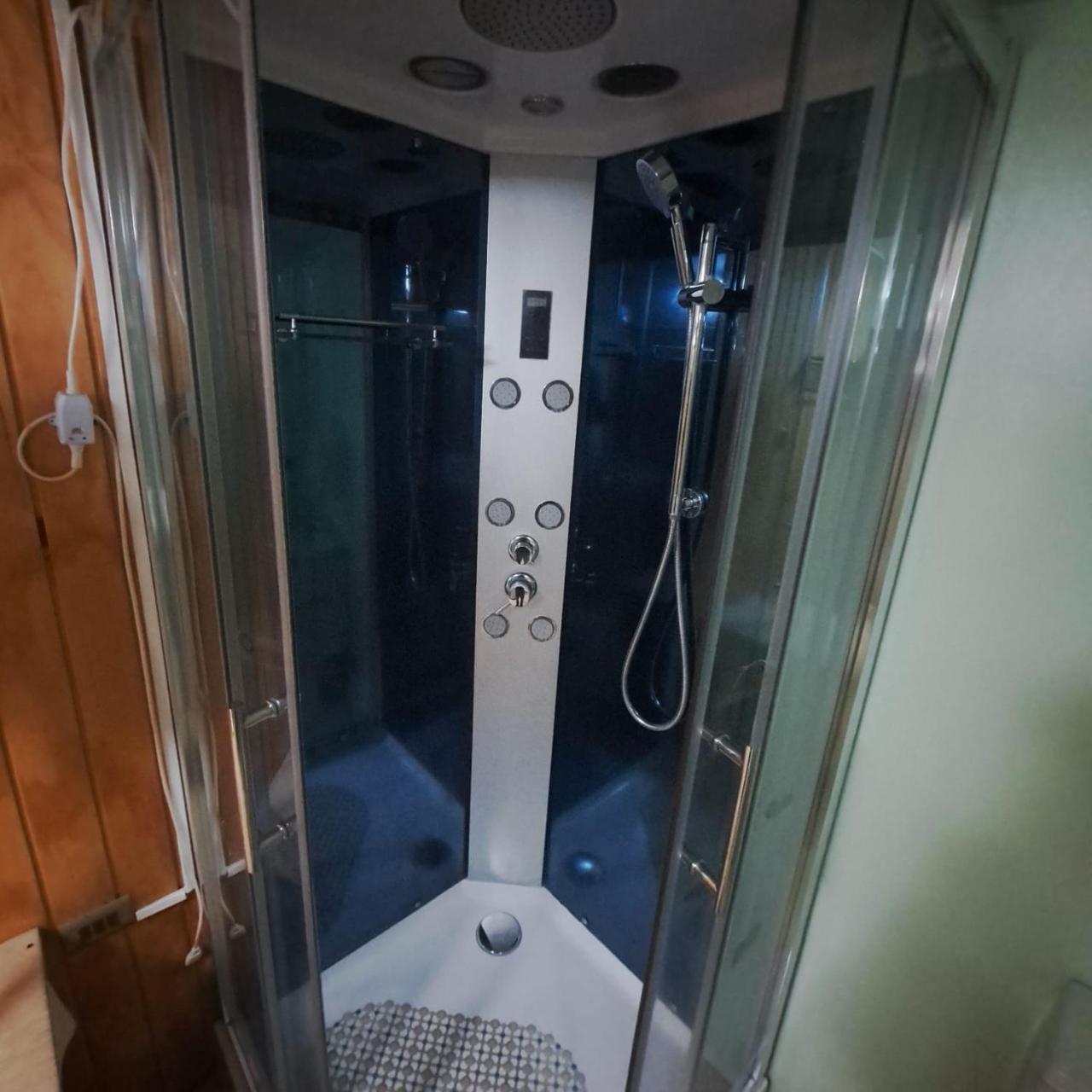 Como florcita en la mata