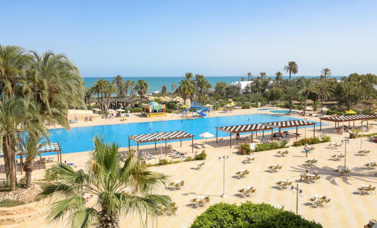 Image: Djerba Castille- Couples and Families