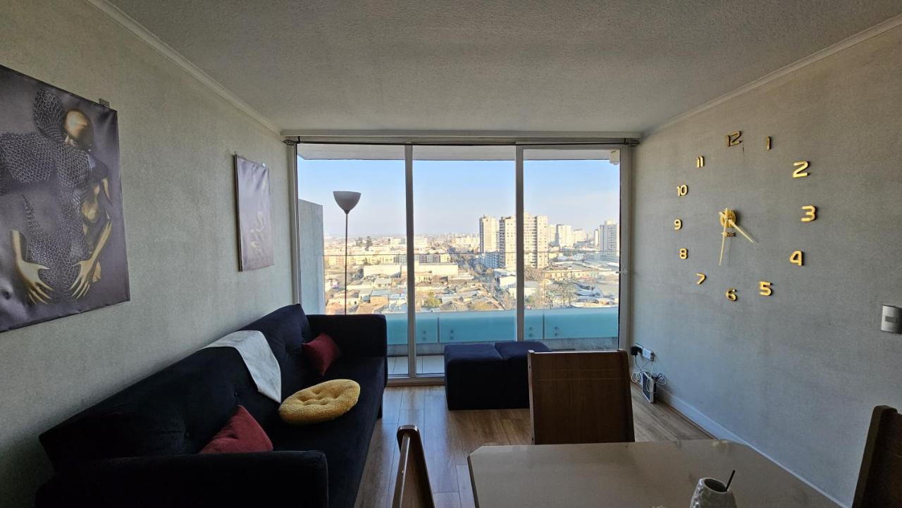 By Vers�tiles Hermoso Departamento Completo