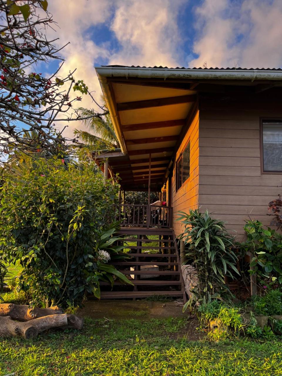 Caba�a Koromaki Rapanui