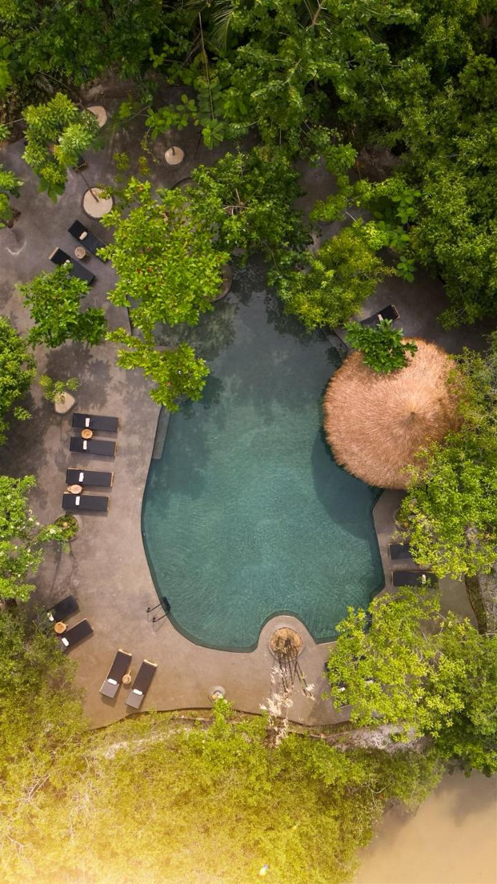 Image: Éteka Slow Beach Hotel